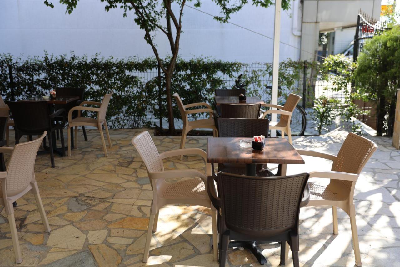 Hotel Kalaja Boks Екстер'єр фото