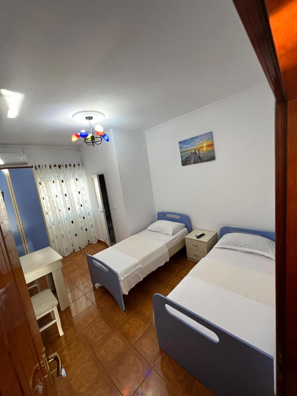 Hotel Kalaja Boks Екстер'єр фото