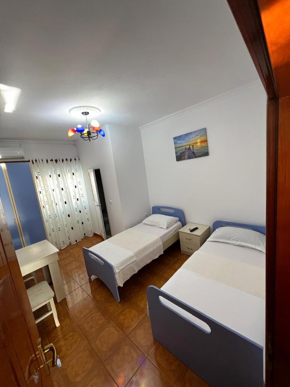 Hotel Kalaja Boks Екстер'єр фото
