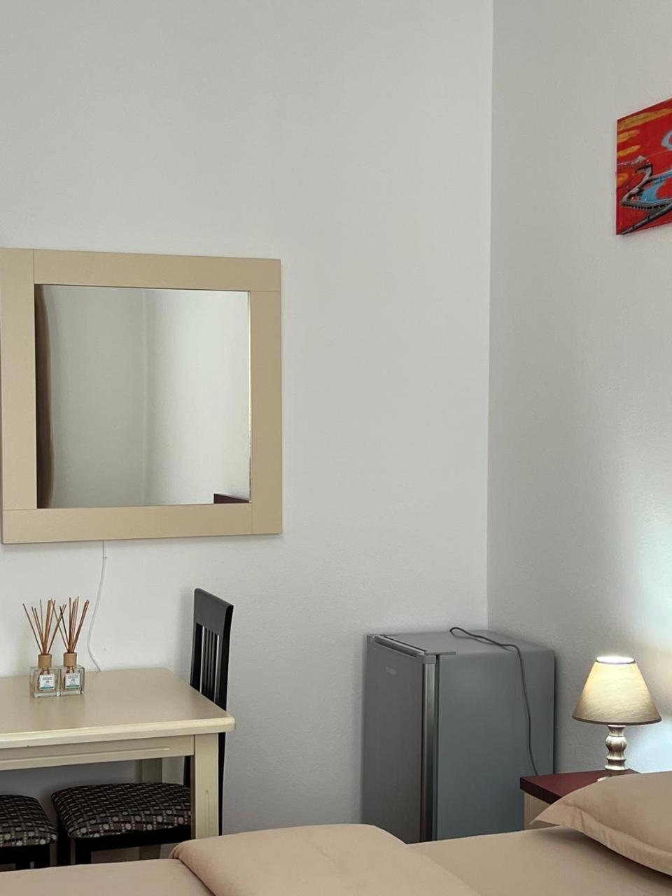 Hotel Kalaja Boks Екстер'єр фото